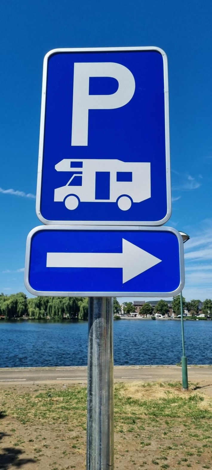 signalisation_parking_camping-cars.jpeg